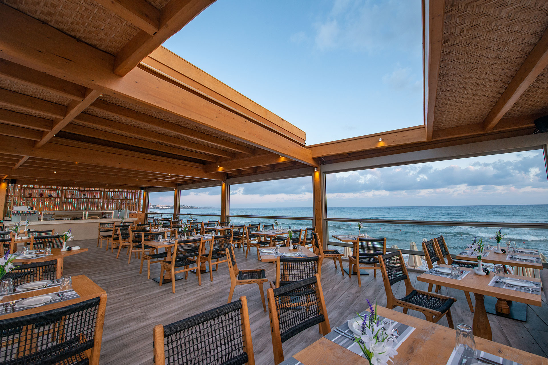 Restaurant with sea view